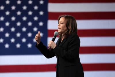 Kamala Harris by Gage Skidmore, Biden stepping aside