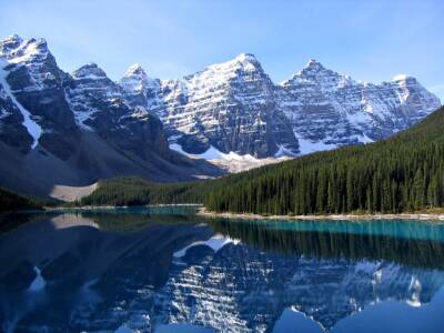 Larry the Rock at Moraine_Lake