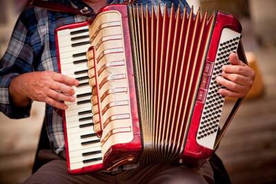 Scaramucci accordion